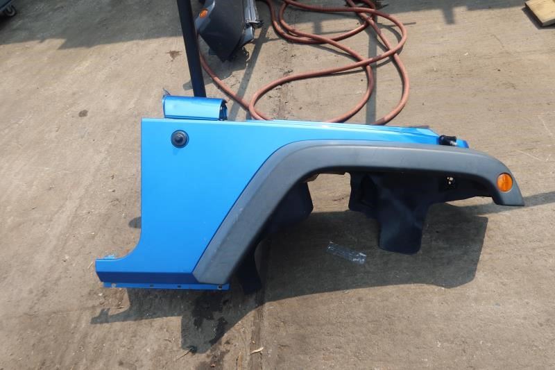 2007-2018 Jeep Wrangler JK OEM Front Right Fender w/ Flare 68029992 / 5KF08RXFAH