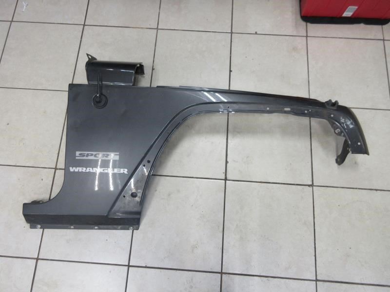 Good condition, clean and ready for installation. 68029992/ 68029992AC (2007-2018 Jeep Wrangler JK OEM Front RH Passenger Fender 68029992)