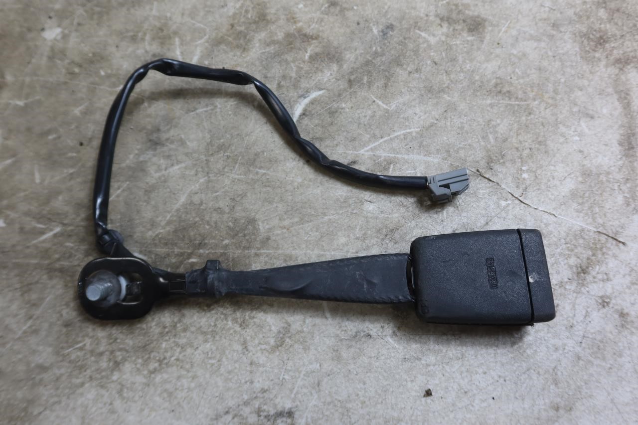 2019-2023 Dodge Durango OEM Front Seat Belt Buckle Assembly 6JW91DX9AB