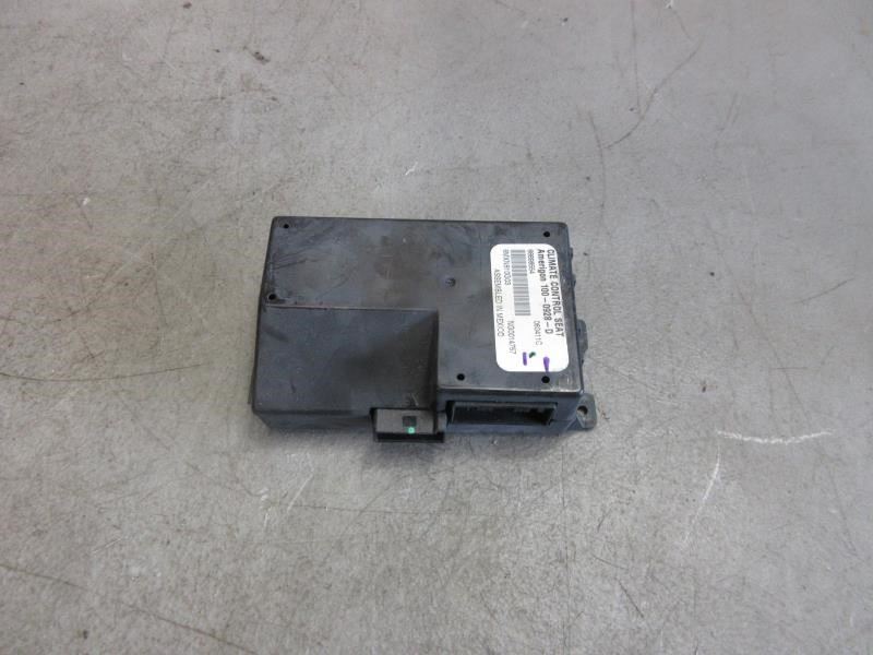 2004-2009 Cadillac XLR OEM LH Driver Climate Control Seat Module 88898554