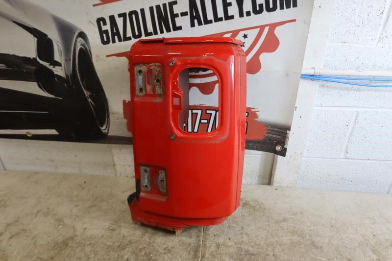 2007-2018 Jeep Wrangler JK OEM Rear Right Quarter Body Tail Light Cut Out 68230222