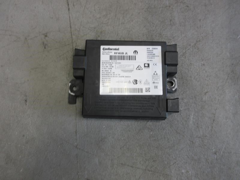 2020 Jeep Wrangler JL OEM Receiver Hub Assembly 68449327