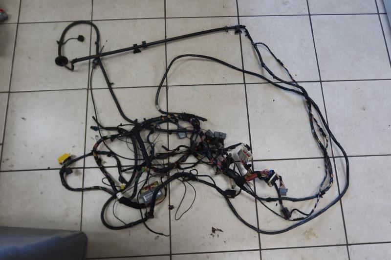 2003 Jeep Wrangler TJ 4.0L OEM Body Chassis Tub Wire Wiring Harness 56047132