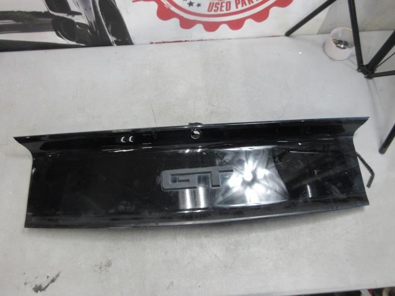 2015-2018 Ford Mustang OEM GT Rear Black Trunk Lid Applique FR3B6343504