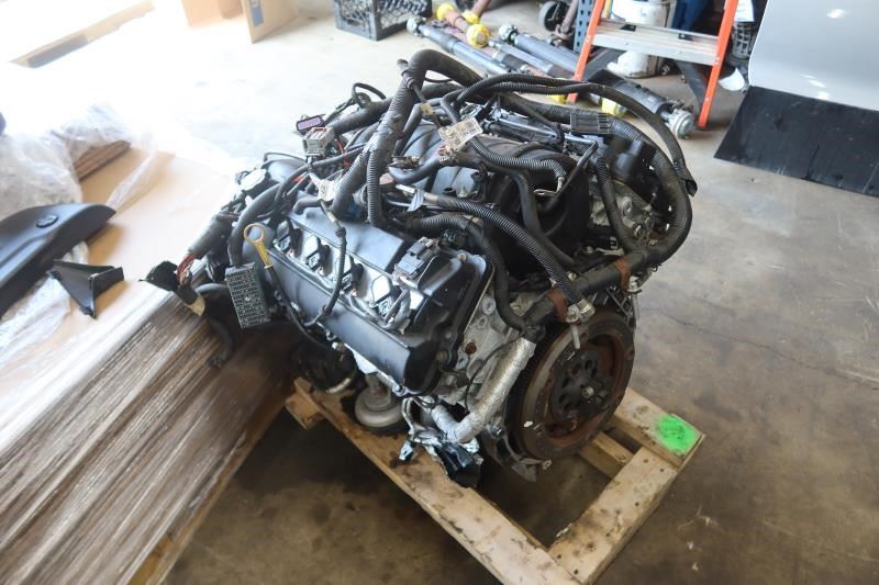 2004 2005 2006 Cadillac XLR 4.6L V8 Engine Assembly 95k Miles Runs Strong
