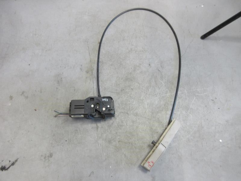 2004 - 2009 Cadillac XLR OEM RH PASSENGER DOOR LOCK LATCH ACTUATOR 10352338
