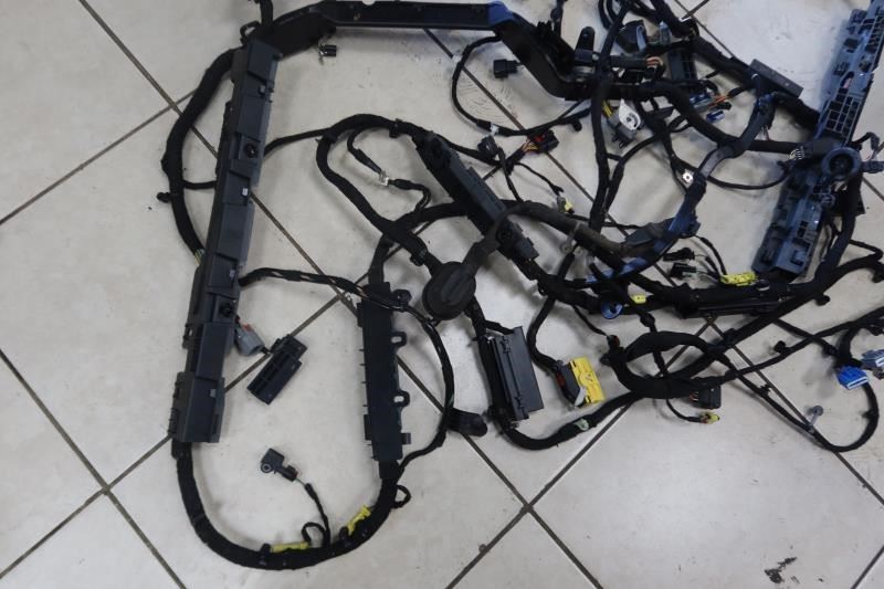 2018 Jeep Wrangler JL OEM Body Chassis Tub Wire Wiring Harness 68350671