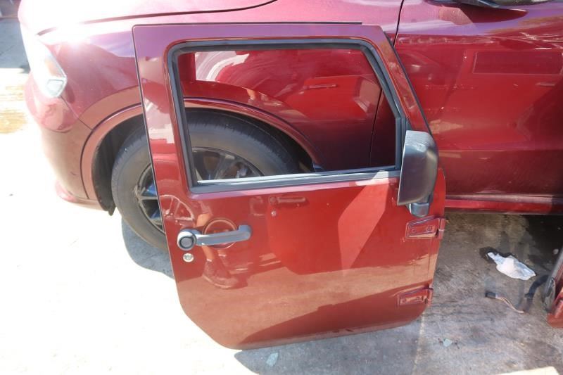 2007-2010 Jeep Wrangler JK OEM Front Right Passenger Door Assembly 68002358