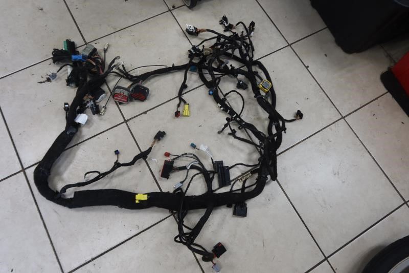 2019-2021 Jeep Wrangler OEM Instrument Panel Wire Wiring Harness 68413011