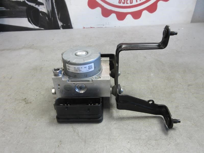 2015-2018 Ford Mustang OEM Antilock ABS Pump Control Module JR3C-2B373-AB