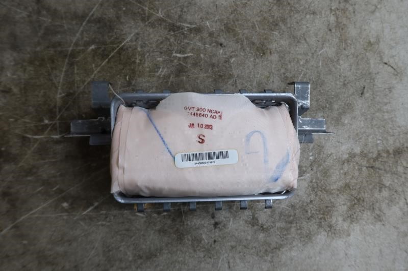 2007-2014 Cadillac Escalade OEM Right Passenger RH Upper Dash Air 15852398