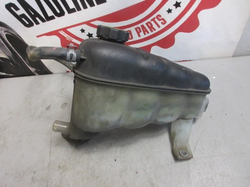 Good condition, clean and ready for installation. 22870828/ 22861867 (2007-2014 Cadillac Escalade OEM Coolant Tank Assembly 22870828)