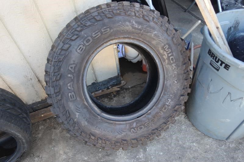Mickey Thompson Baja Boss 315/70R17 14mm Tread 