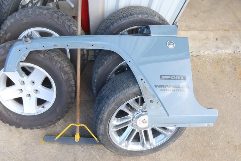 2007-2018 Jeep Wrangler JK OEM Left Driver LH Fender Panel 68029993