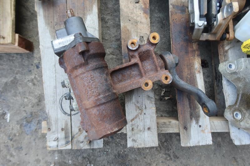 2007-2010 Jeep Wrangler JK OEM Steering Gear Box Assembly 52060172