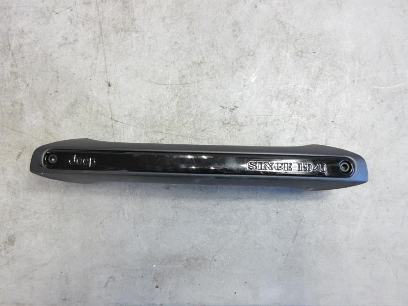 Good condition, clean and ready for installation. 1SU89DX9AB (2011-2018 Jeep Wrangler JK 1941 Edition Dashboard Glovebox Grab Bar)