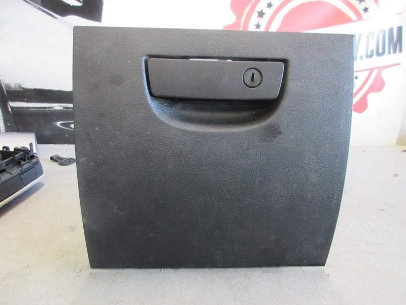 2007-2018 Jeep Wrangler JK JKU OEM Black Interior Glove Box Compartment Assembly