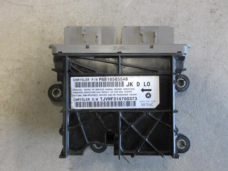 2013-2018 Jeep Wrangler JK OEM SRS Occupant Restraint Module 68185855

KV0014 / RS0623