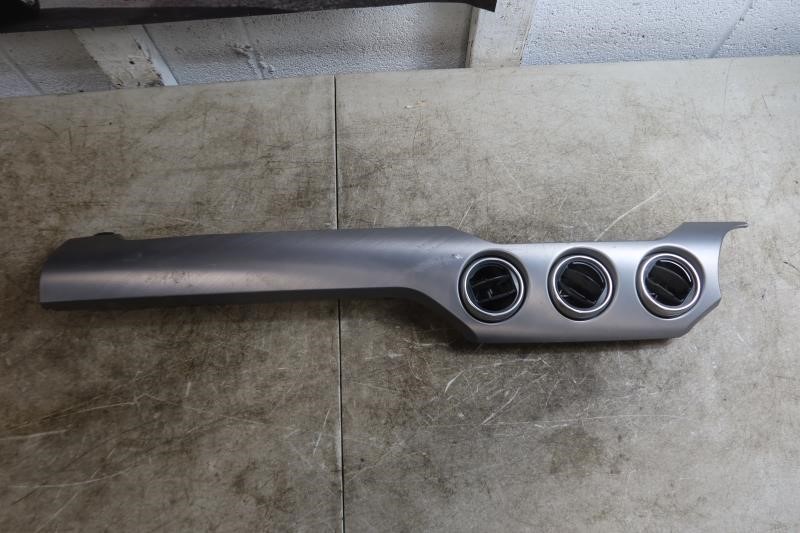 2015-2019 Ford Mustang Gt OEM Dash Trim Panel w/ Vents JR3B 63044A92