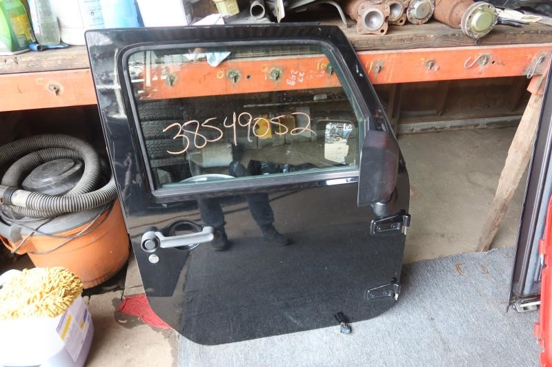2007-2010 Jeep Wrangler JK OEM Front Right Passenger Door Assembly 68002358