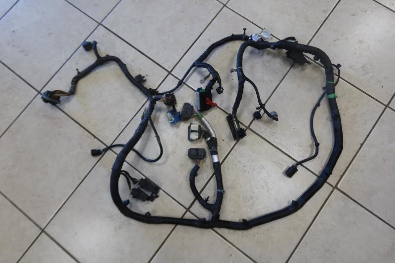 2016 Jeep Wrangler JK OEM Dash Wire Harness Assembly 68271107