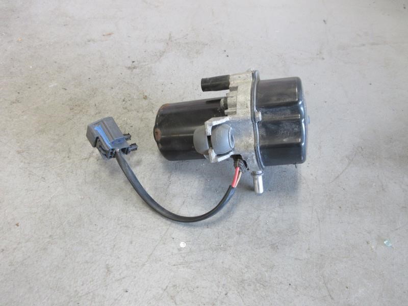 2018-2024 Jeep Wrangler 2.0L OEM Brake Booster Vacuum Pump 68338787

secondary - JH7032