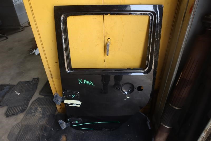 2011-2018 Jeep Wrangler JK JKU OEM Rear Left Driver Side Door Shell 68079599