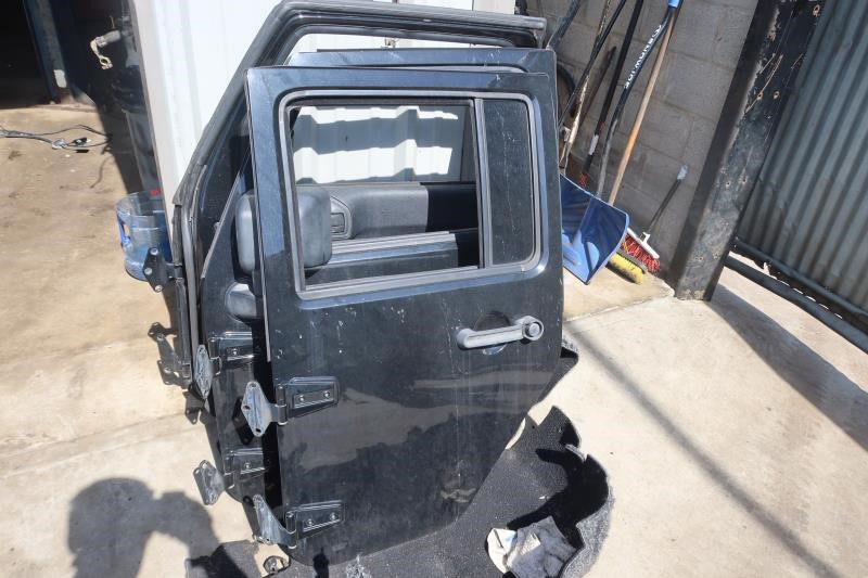 2011-2018 Jeep Wrangler JK JKU OEM Rear Left Driver Side Power Door 68079599
