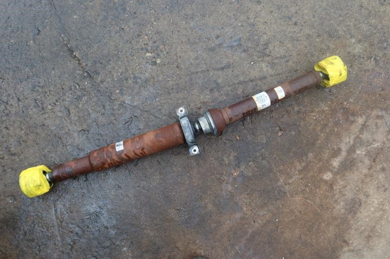 2014-2022 Jeep Grand Cherokee 3.6L OEM 4x4 Rear Drive Shaft 2 Speed 68206211