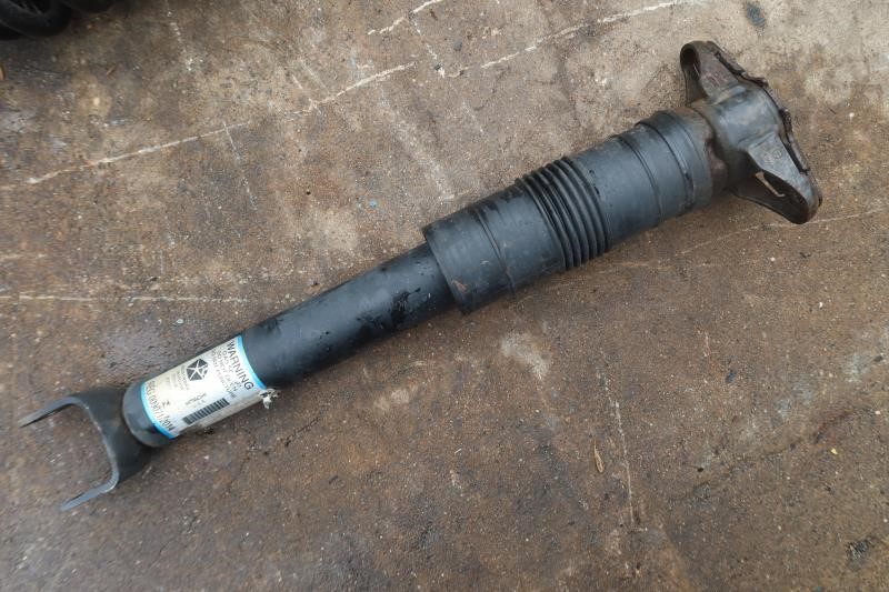 2016-2021 Jeep Grand Cherokee OEM Rear Left / Right Single Shock Strut 68261968