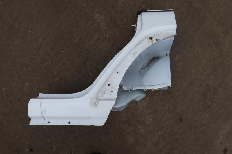 2018-2023 Jeep Wrangler JL OEM Rear Left Driver Side Quarter Dog Leg Cut 68302717