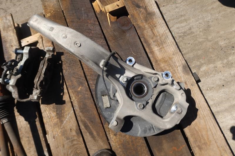 2016-2023 Dodge Durango OEM Front Right Passenger Knuckle Assembly 04877658