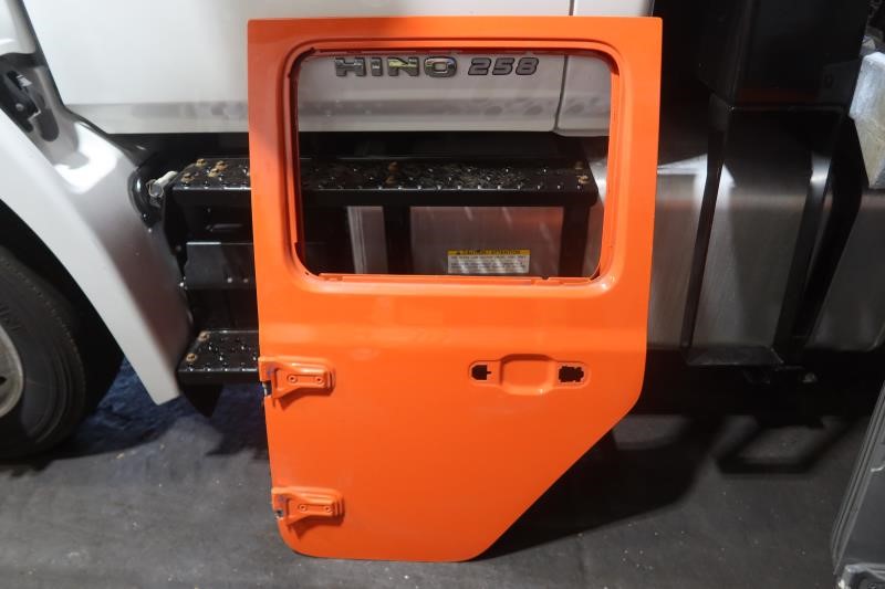 2018-2023 Jeep Wrangler Gladiator OEM Rear Left Driver Door Shell 68281909