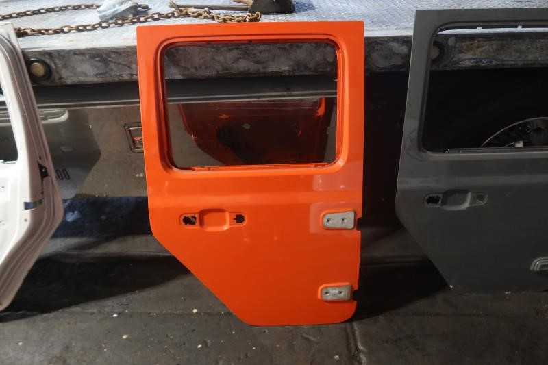 2018-2023 Jeep Wrangler Gladiator OEM Rear Right Passenger Door Shell 68281908