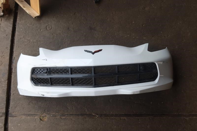 2014-2019 Chevy Corvette Stingray Z51 OEM Front Bumper w/ Grille & Cameras