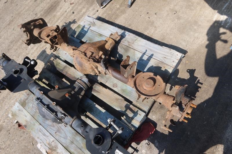 2007-2018 Jeep Wrangler JK Rubicon OEM Dana 44 Rear Axle Assembly 4.10 Ratio