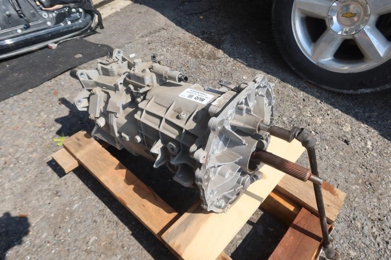 2016-2019 Chevy Corvette Z51 OEM Manual Transmission 30k Miles 24275826