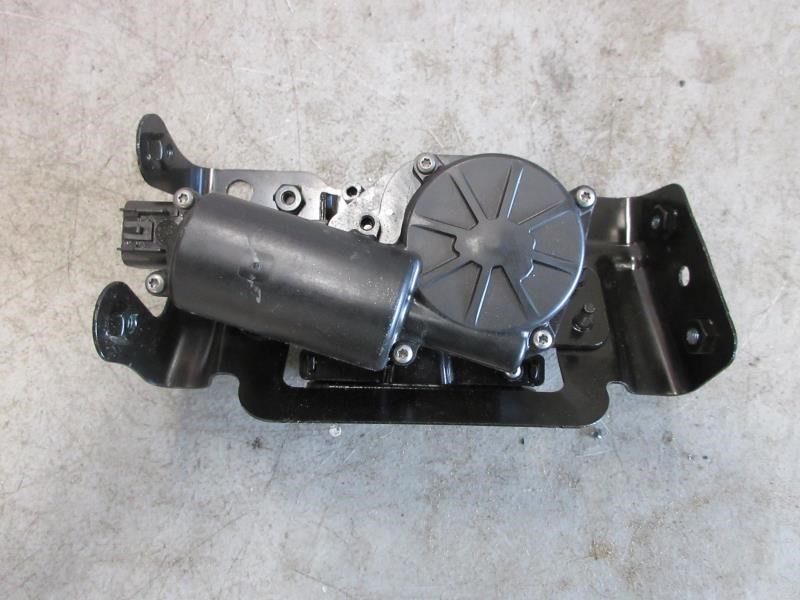 14-19 Chevrolet Corvette C7 OEM Rear Trunk Deck Lid Latch Actuator 84222653