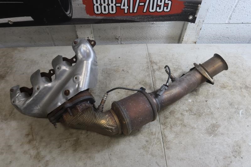 2014-2019 Corvette C7 Z51 OEM Left Catalytic Converters Downpipes 19420309