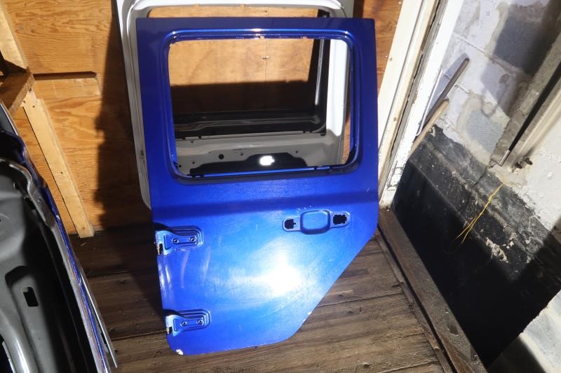 2018-2023 Jeep Wrangler Gladiator OEM Rear Left Driver Door Shell 68281909