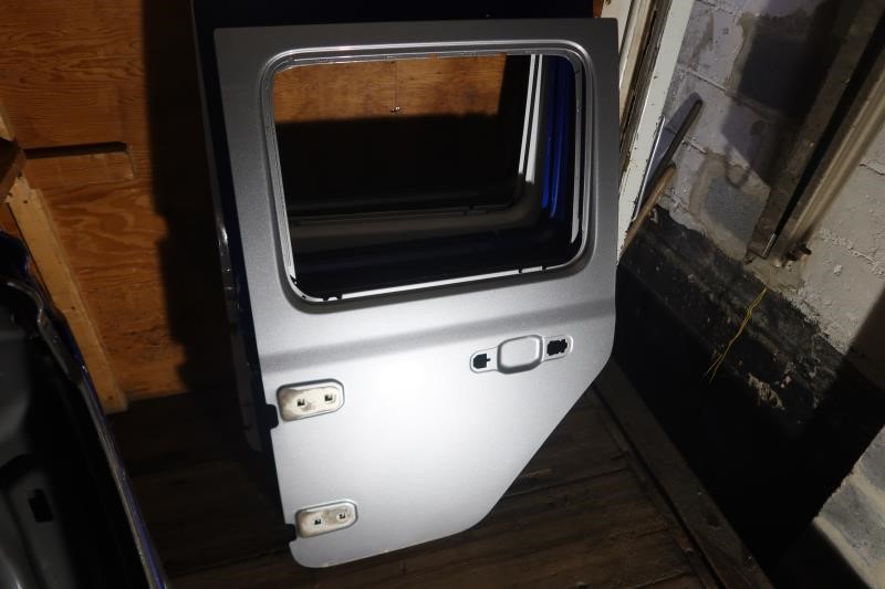 2018-2023 Jeep Wrangler Gladiator OEM Rear Left Driver Door Shell 68281909
