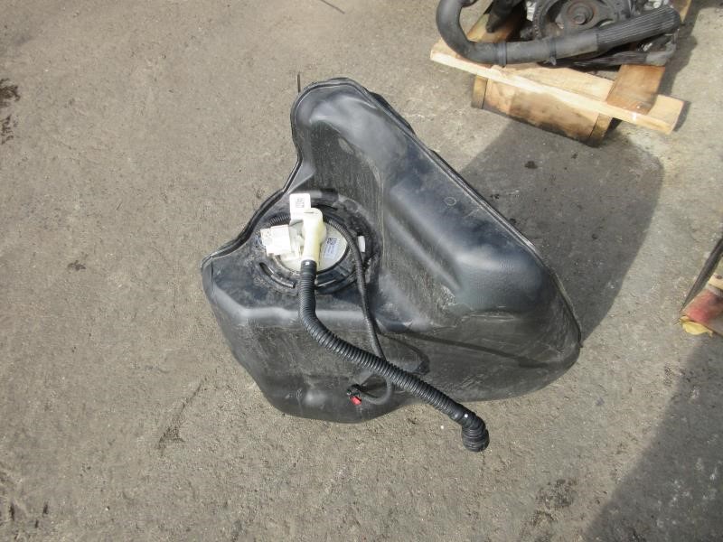 2014-2019 Chevy Corvette C7 OEM Right Passenger Fuel Tank w/ Pump 22815188