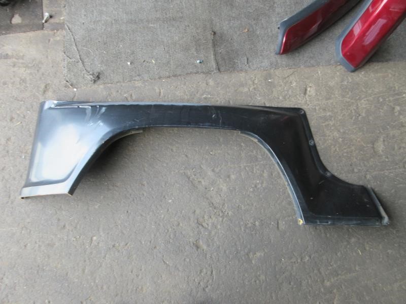 1991-1994 Jeep Wrangler Renegade OEM Right Passenger Quarter Panel Cover 4419522