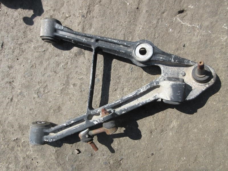 1997-2004 Chevy Corvette C7 OEM Rear Right Passenger Lower Control Arm 10233636