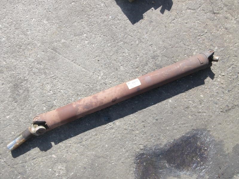 2009-2014 Cadillac Escalade OEM Rear Drive Shaft Assembly 20912705