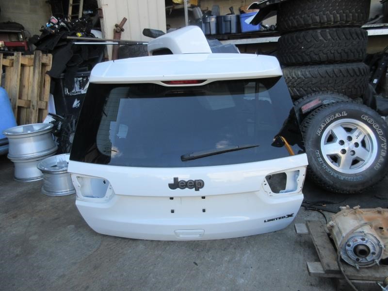 2014-2021 Jeep Grand Cherokee OEM White Liftgate Tailgate w/ Glass 68154524