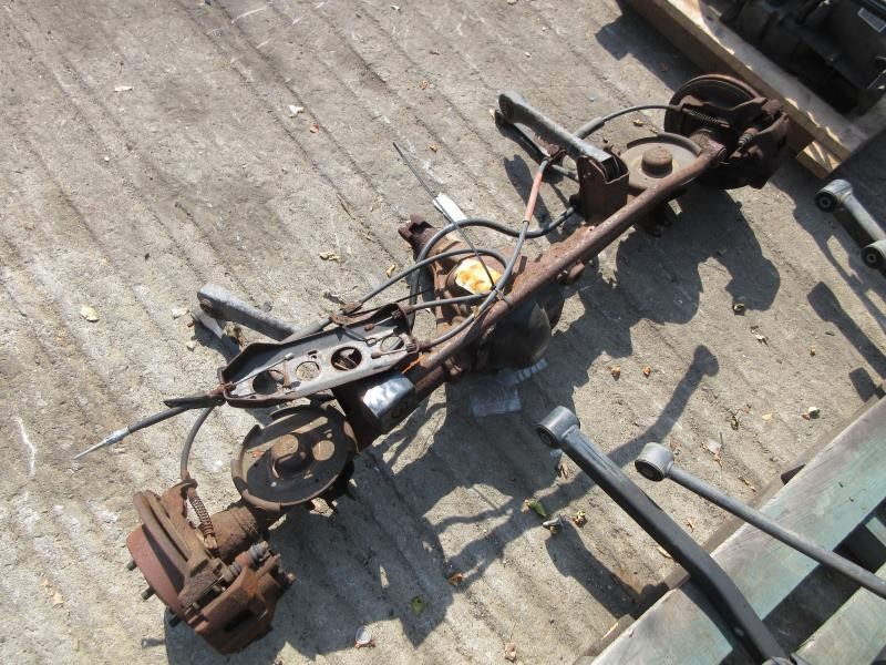 2003-2006 Jeep Wrangler TJ 3.73 OEM Rear Axle Assembly w/ Disc Brakes