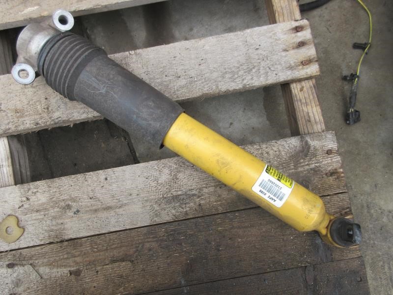 2014-2016 Chevy Corvette C7 OEM Rear Shock Absorber Assembly Single 23202880