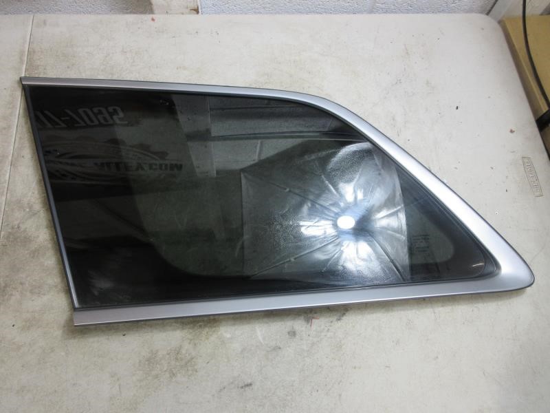 2017-2021 Jeep Grand Cherokee OEM Left Driver Side Quarter Glass 68277299