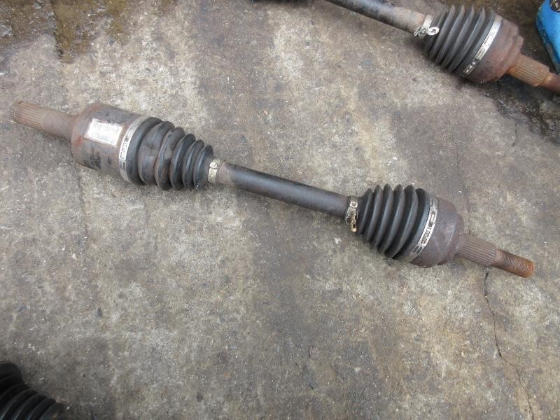 2006-2010 Jeep Grand Cherokee SRT OEM Front Left Driver Axle Shaft 52104591